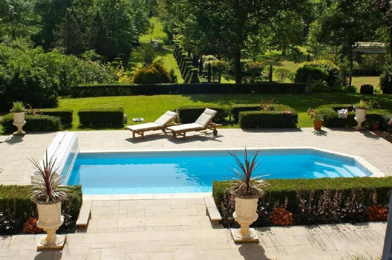 Le Charme Villa Mézilles Kültér fotó
