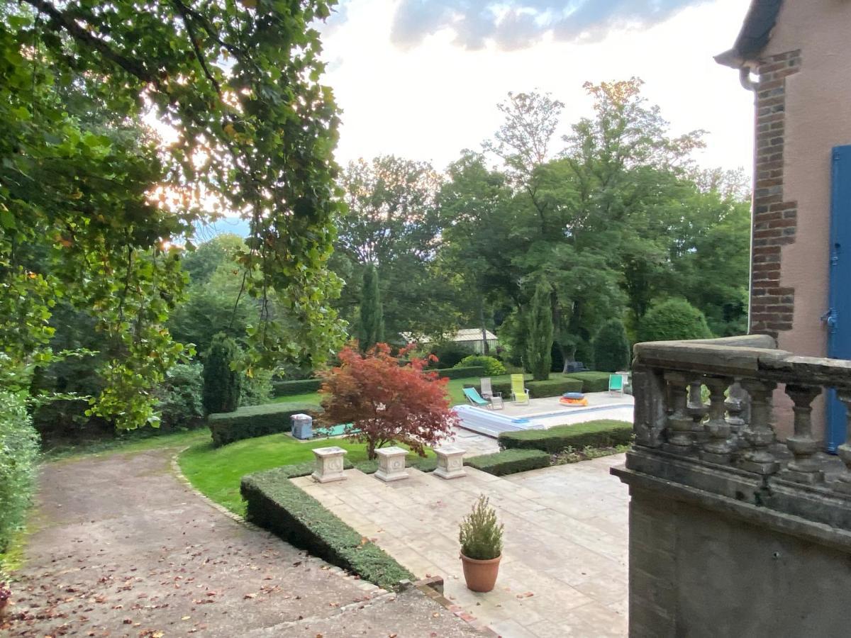 Le Charme Villa Mézilles Kültér fotó