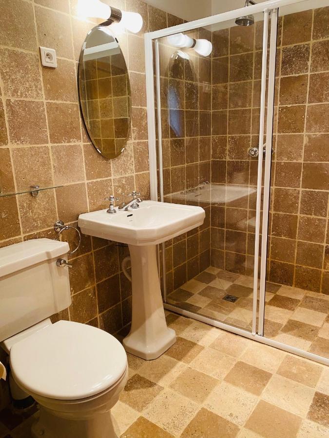 Le Charme Villa Mézilles Kültér fotó